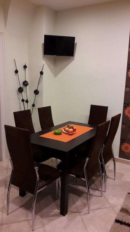 Relax Apartman Eger Luaran gambar
